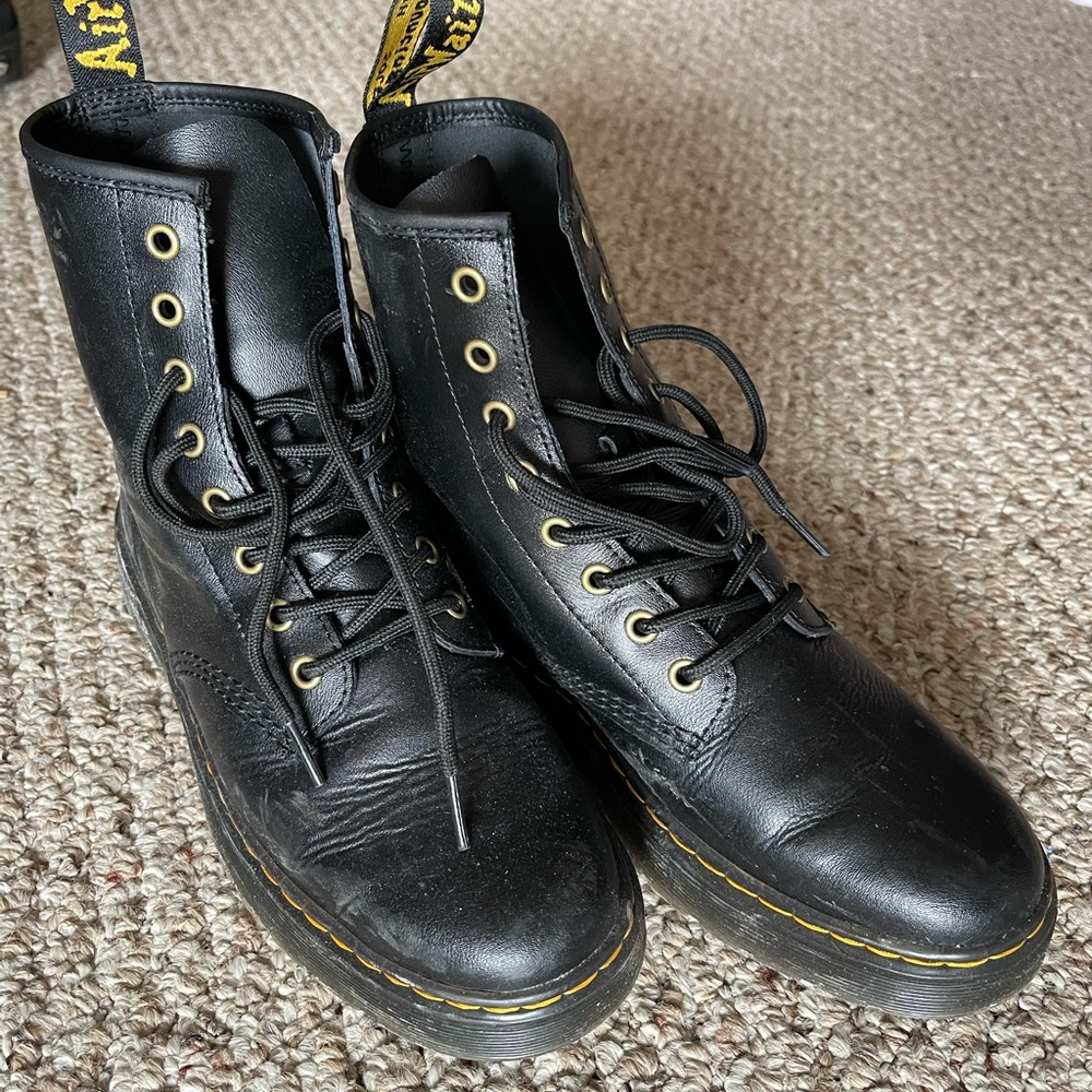 doc martens zavala